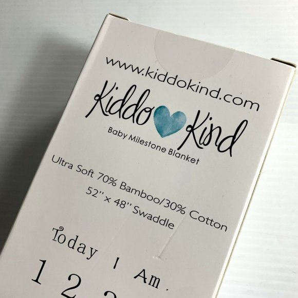 Kiddo Kind Baby Milestone Months Photo Prop Blanket White Black 52"X48" Swaddle - Picture 5 of 6